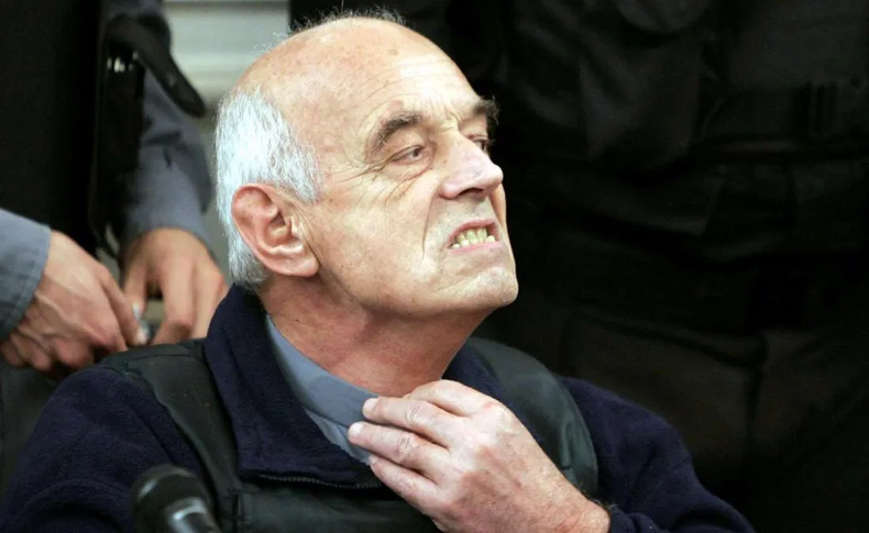 Von Wernich fue condenado en 2007 a cadena perpetua