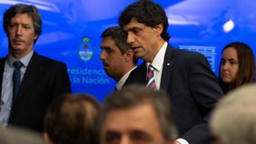 Sale S&P, entra Fitch: otra agencia pone a la Argentina en default