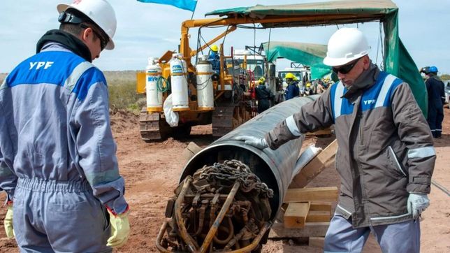 YPF encabeza la construcción del oleoducto Vaca Muerta Sur