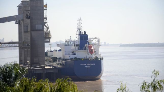 portenos, go home: provincias del interior no quieren centralismo en la hidrovia