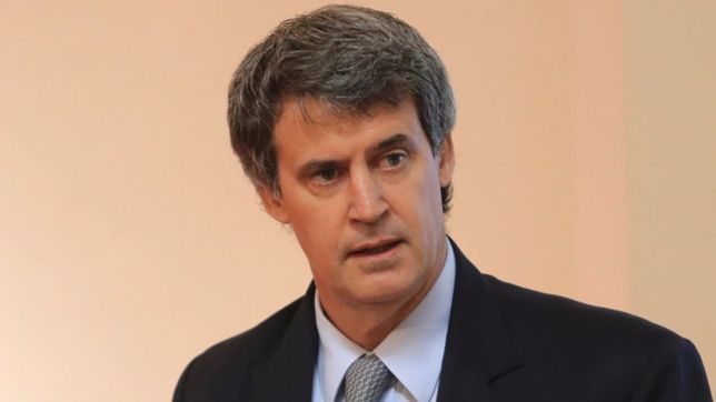 alfonso prat gay advirtio que no es bueno que el dolar baje