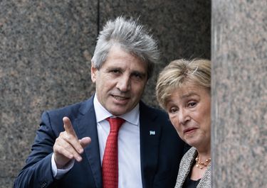 Toto Caputo y la jefa del FMI, Kristalina Georgieva.