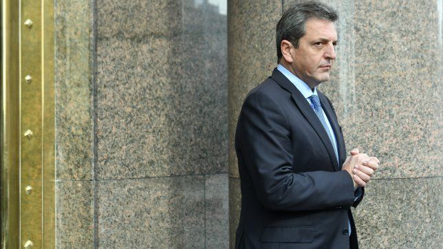 el dolar blue le empato a la inflacion y calienta el lunes: ¿se viene el trade electoral?