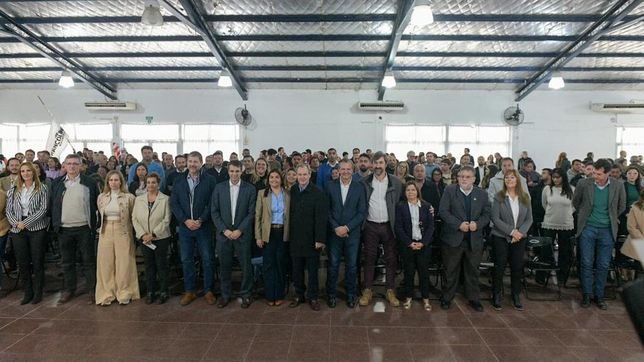 Adán Bahl reunió una única vez a todos los precandidatos en la interna peronista de Concordia, la segunda de mayor cauda electoral de Entre Ríos.