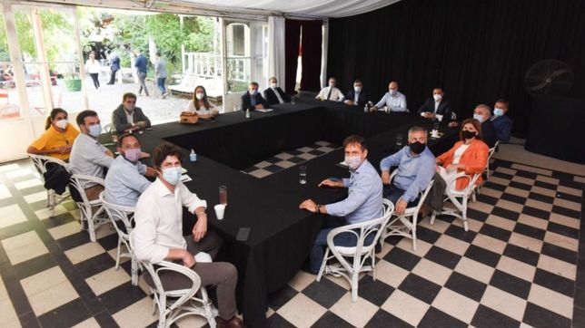 jxc cierra filas y le pone precio a la postergacion de las paso