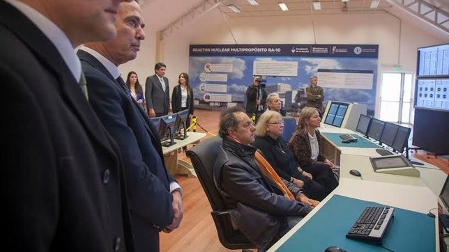 relegado, pichetto volvio a escena en la foto de scioli