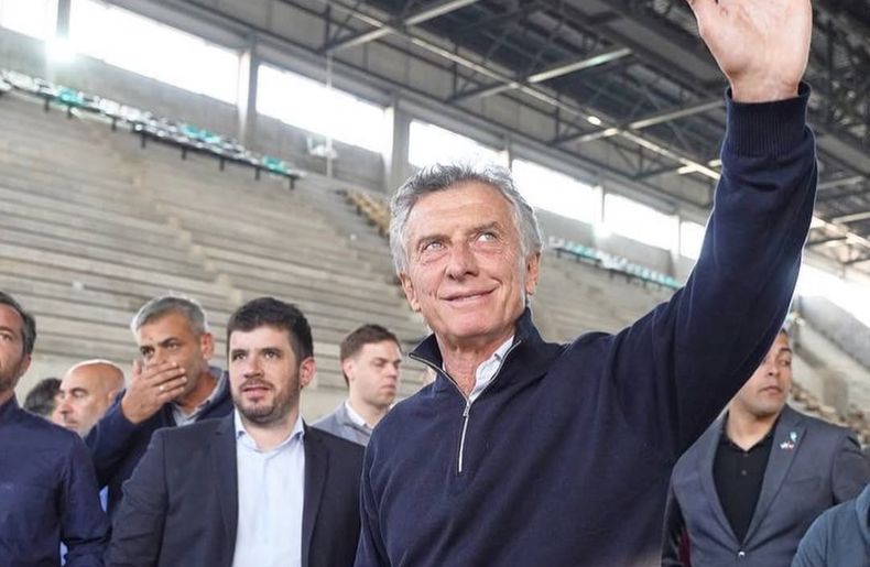 Mauricio Macri intercaló el clamor 2027 con dardos a Javier Milei por el pliego de Michelli