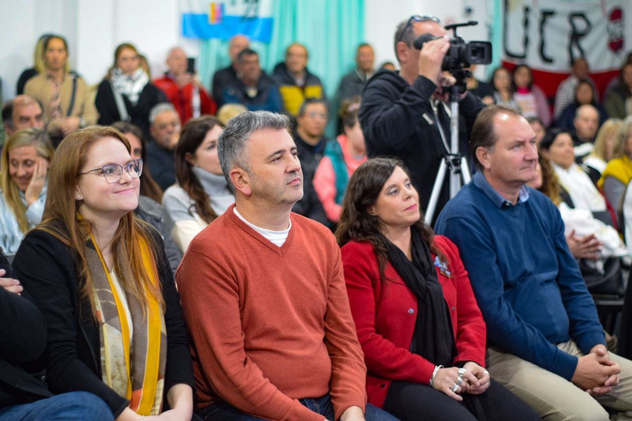 Pedro Dellarossa, Verónica Gazzoni, Javier Dieminger y Silvia Paleo, integrantes de la lista para Diputados de Larreta.&nbsp;