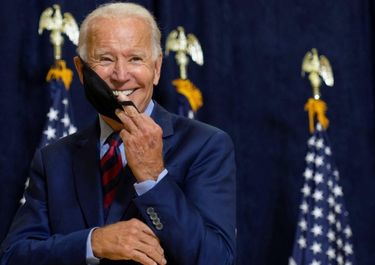 En modo electoral, el Gobierno se arriesga a un cortocircuito con Biden
