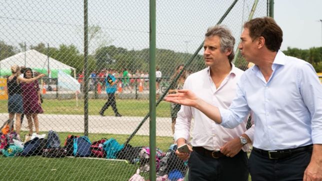 los centinelas del fuerte porteno