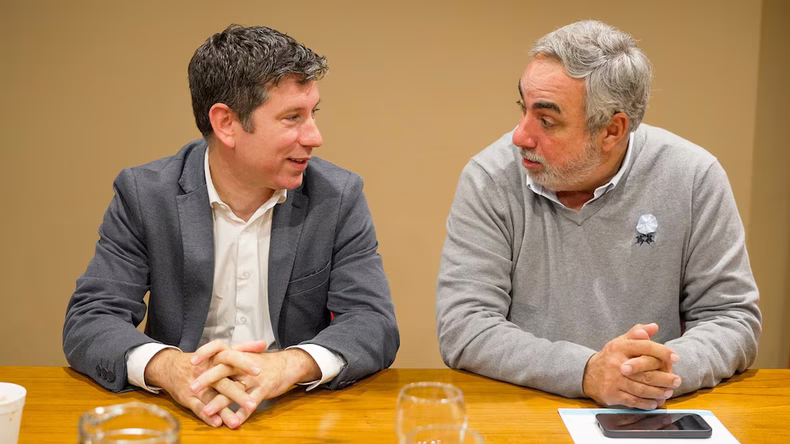 Pablo Domenichini y Miguel Fernández, la conducción de contingencia de la UCR bonaerense que irá en listas separadas.