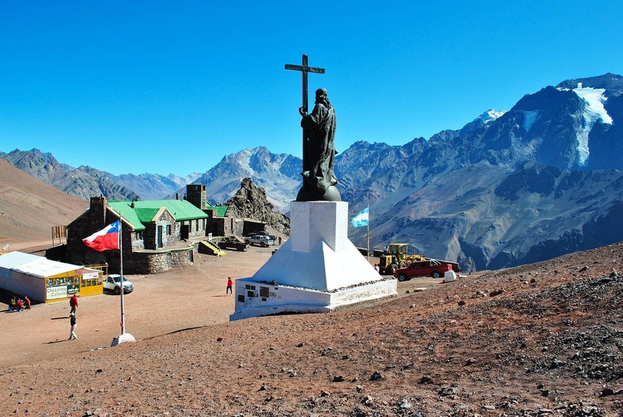 Javier Milei y la ley de Glaciares: la cruzada religiosa por el agua