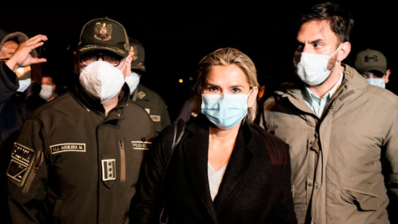 La prisión de Áñez reaviva el temor a una convulsión nacional