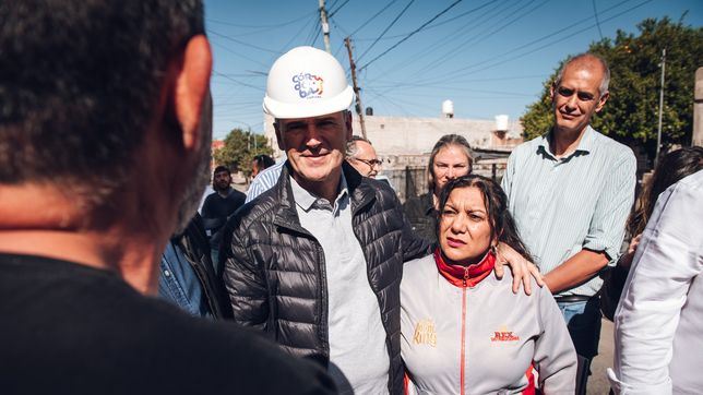 Daniel Passerini, intendente de Córdoba, marca una impronta humanista y se diferencia fuertemente de las políticas de Javier Milei.