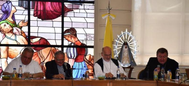 El Pacto de Mayo y el decálogo eclesial