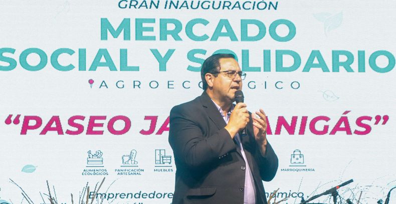Enrique Vallejos, uno de los intendentes del peronismo que queda en pie