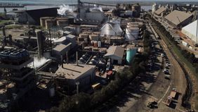 Vicentin gasta los últimos cartuchos y hasta empeña la joya de la abuela