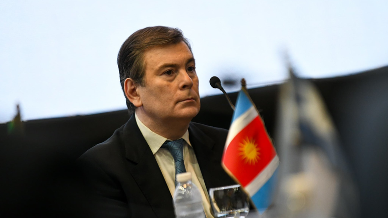 Gerardo Zamora, gobernador de Santiago del Estero. Gerardo Zamora, gobernador de Santiago del Estero.
