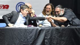 Las CTA presionan para que la legislatura apruebe las leyes de Axel Kicillof