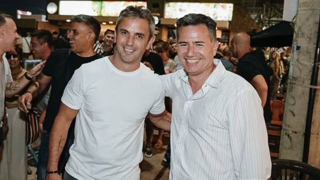 Gabriel Bornoroni y Martín Menem en el Festival de Jesús María, enero del 2025.