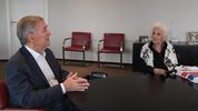 Juan Schiaretti y Estela de Carlotto durante la reunión de este lunes, en Córdoba.&nbsp;
