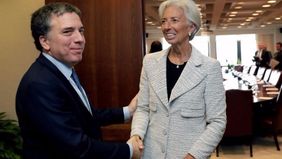 A presión: el FMI hará revisiones trimestrales de la economía argentina