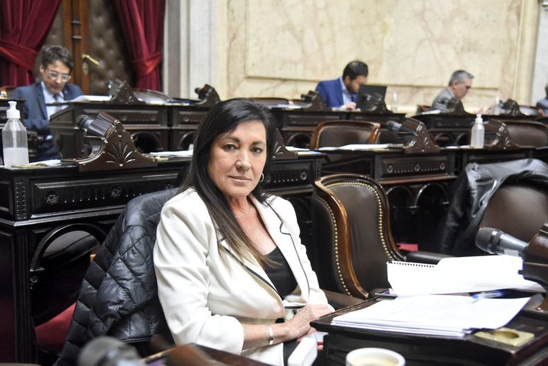 Córdoba: Laura Rodríguez Machado da pelea para evitar que Mauricio Macri tenga la lapicera del PRO
