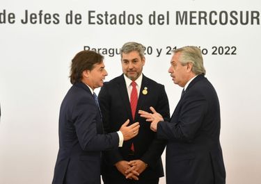 La paciencia del Mercosur se acaba y amenaza los sueños mundialistas de Uruguay
