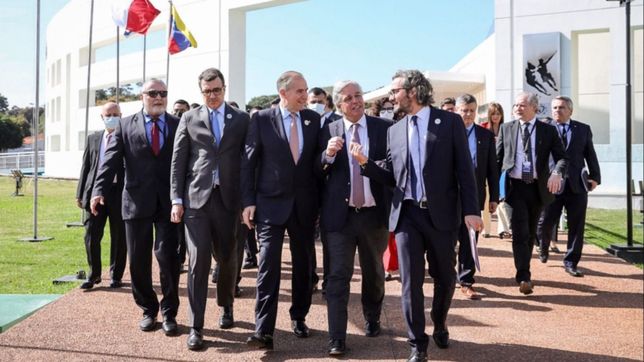 en otro clasico rioplatense, los cancilleres anticiparon la tension del mercosur