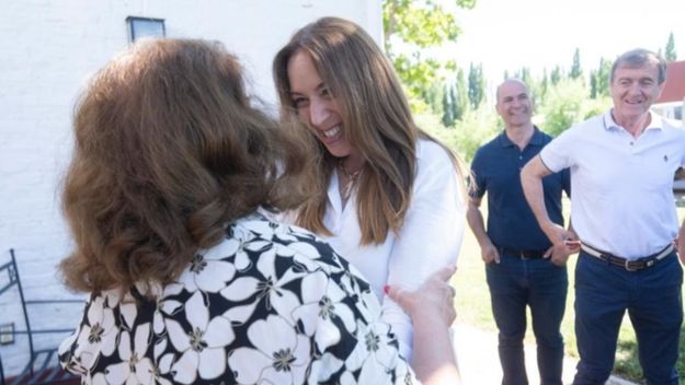 Mano a mano, ruta y casete: dos días en la vida de Vidal en Río Negro