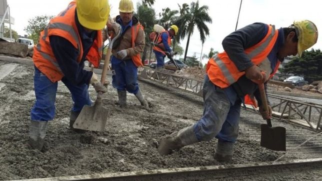 en solo dos meses, mas de 100 mil despidos