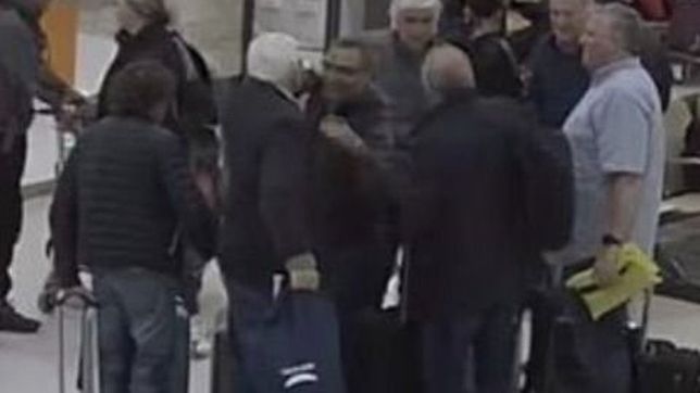 chats, audios y... ¡foto!: una imagen prueba de la cumbre de lago escondido