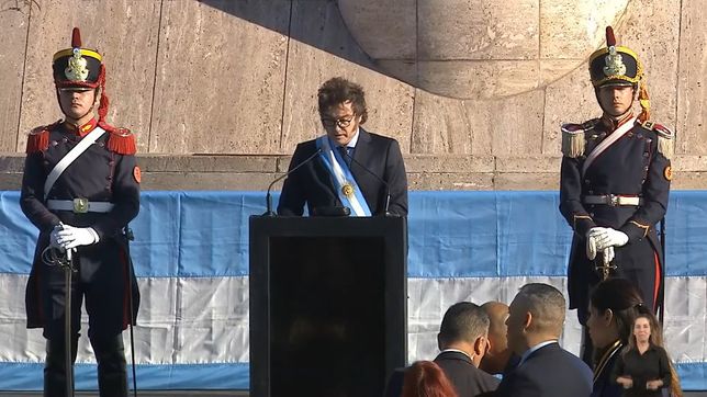 Javier Milei durante su visita a Rosario en junio de 2024 por el acto del Día de la Bandera