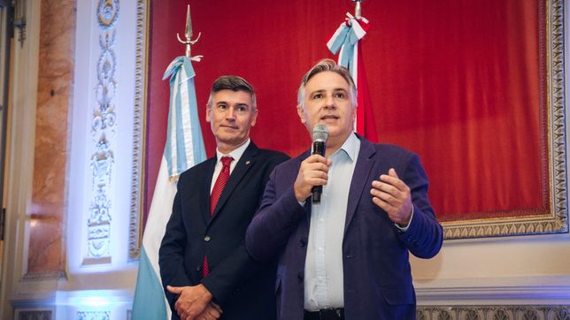 Daniel Passerini y Martín Llaryora, anfitriones de la Noche de los Intendentes que organiza la Red de Innovación Local.
