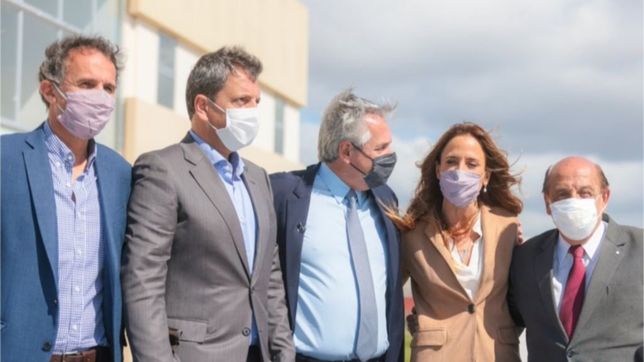 milanesas en olivos, los botines de scioli y un pingüino en la embajada