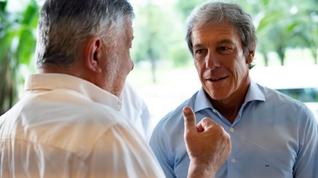 Tucumán: Santiago Blaquier juega de líbero, sacude el tablero del poder azucarero y pone en guardia a Jaldo