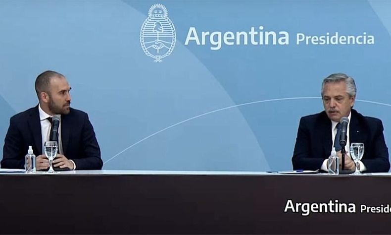 Alberto Fernández y Martín Guzmán presentaron la ley de hidrocarburos. Alberto Fernandez Martín Guzmán