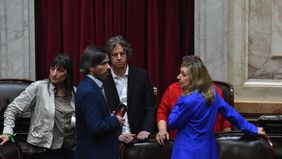 Los diputados del Frente de Izquierda y de los Trabajadores Unidad. 