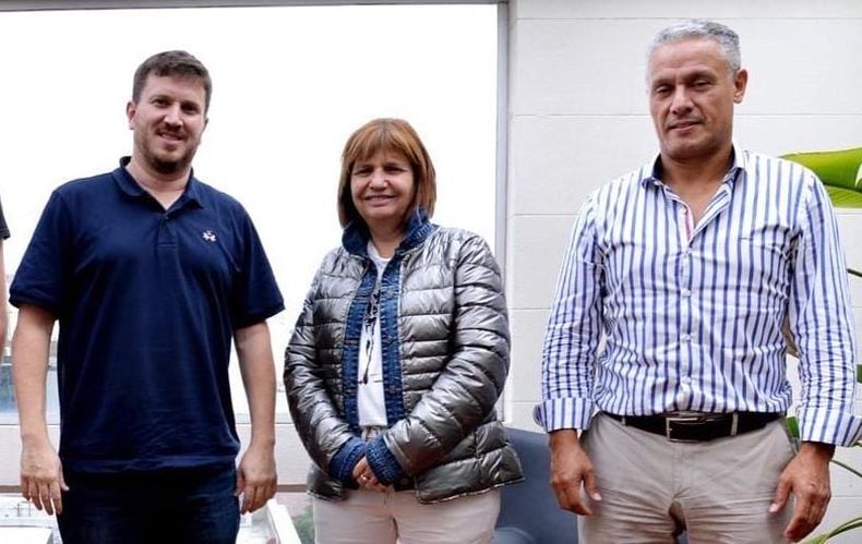 Patricia Bullrich con sus referentes en Santa Fe, Federico Angelini y José Nuñez.