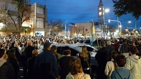 El Gobierno junta los platos rotos de una fiesta mal organizada