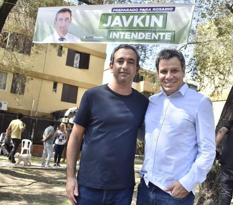 En campaña, Manes viajó varias veces a Santa Fe a bancar a Javkin En campaña, Manes viajó varias veces a Santa Fe a bancar a Javkin