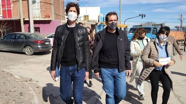 lousteau alimenta su interna en jxc desde neuquen y rio negro