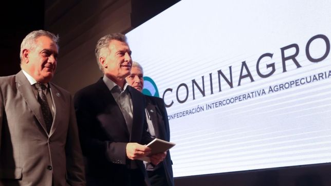 con la calle caliente, macri dice que tomo medidas para la clase media