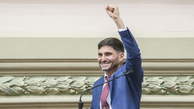 Santa Fe: Pullaro encabeza el ranking de imagen positiva en una encuesta que le hace un guiño a su reelección