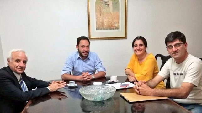 carrio echo a la senadora que enfrenta a joe lewis, el magnate amigo de macri