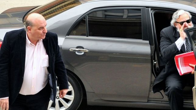 javier fernandez, sindicado como operador judicial k, se desmarca del escandalo