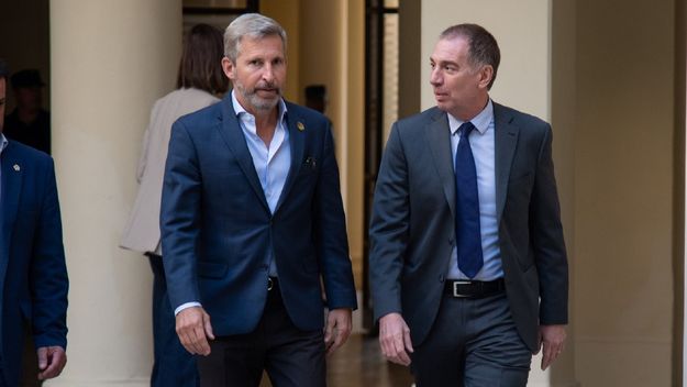 Rogelio Frigerio y Diego Santilli volverán a conversar en Entre Ríos. El gobernador confirmará su alineamiento con las reformas impulsadas por Javier Milei. Rogelio Frigerio y Diego Santilli volverán a conversar en Entre Ríos. El gobernador confirmará su alineamiento con las reformas impulsadas por Javier Milei.