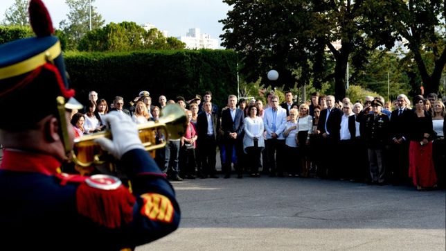 ?seguiremos reclamando soberania?, dijo macri a familiares de caidos en malvinas