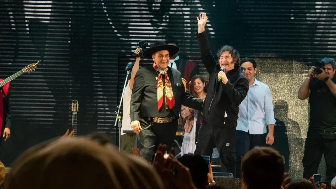 Javier MIlei le dedicó a Córdoba la canción popular Amor Salvaje del Chaqueño Palavecino