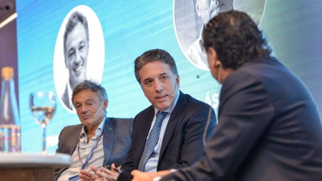 el ajuste tensiona la relacion de dujovne y sica